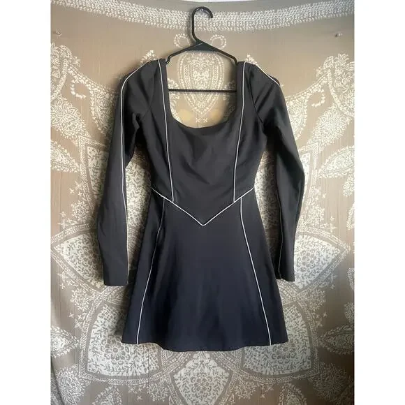 Yellow YLLW the Label Bailey Long Sleeve Tennis Dress in Charcoal Size Small - Picture 3 of 8